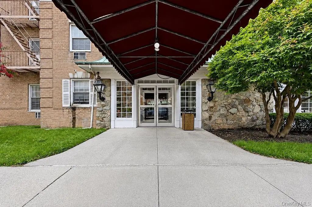 84-29 153rd Avenue # 5a, Howard Beach