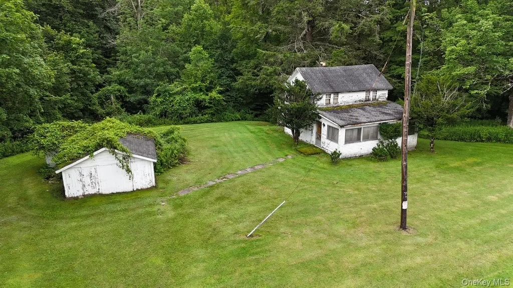 426 Basket Road, Long Eddy