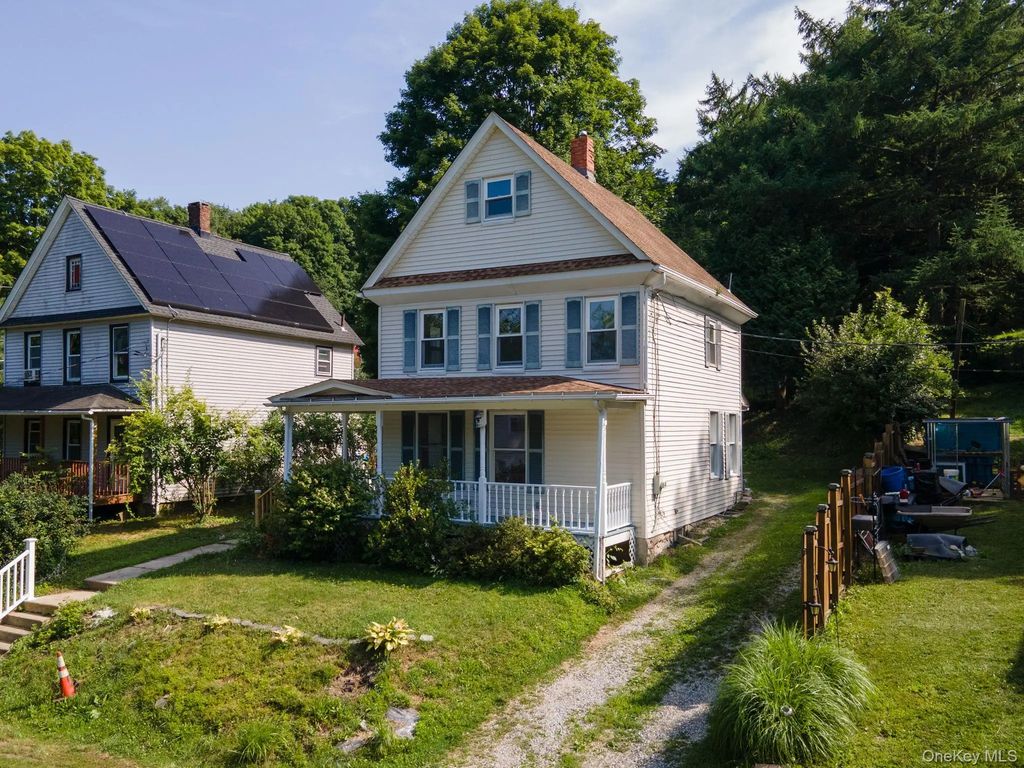 3 2nd Avenue, Unionville