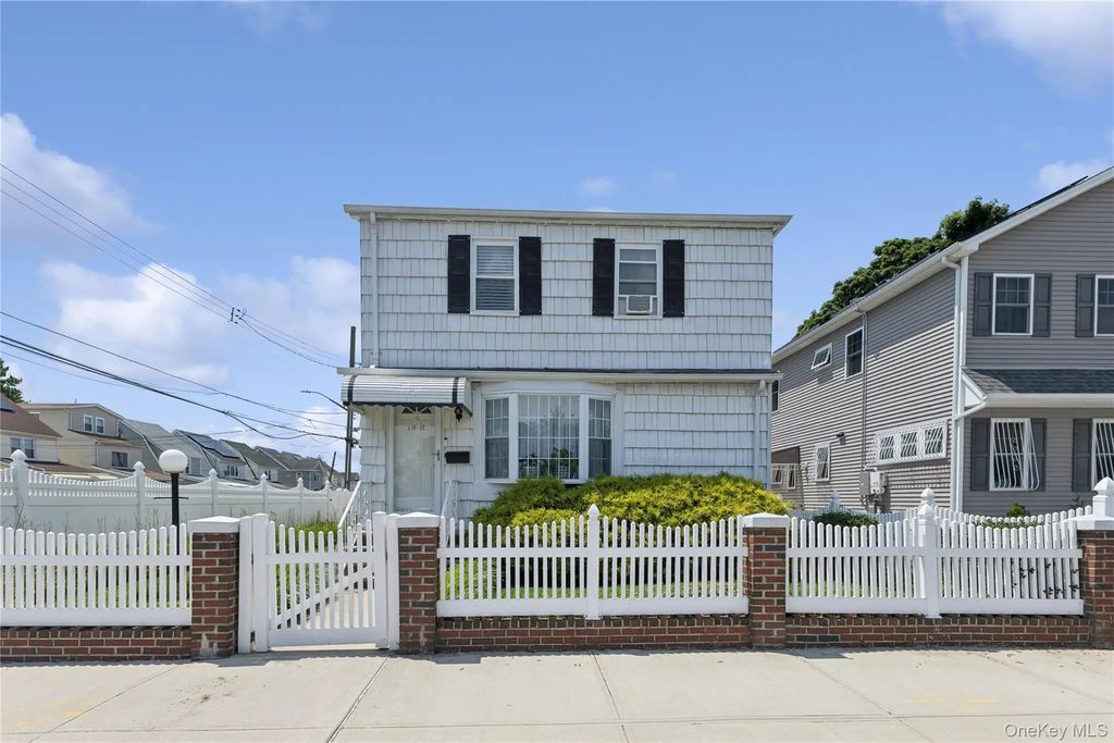 21932 130th Road, Springfield Gardens
