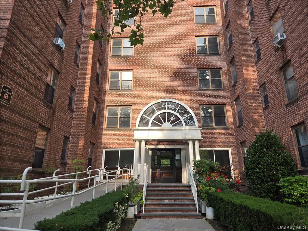2190 Brigham Street # 4b, Brooklyn