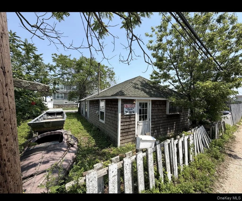 3908-a Sands Lane, Seaford