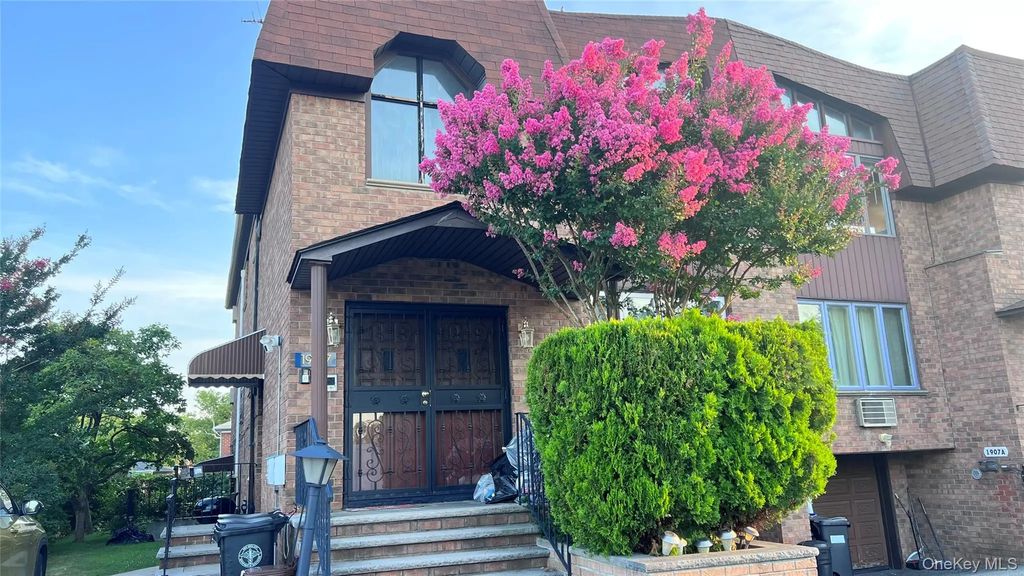 19-07 Clintonville Street # 2fl, Whitestone