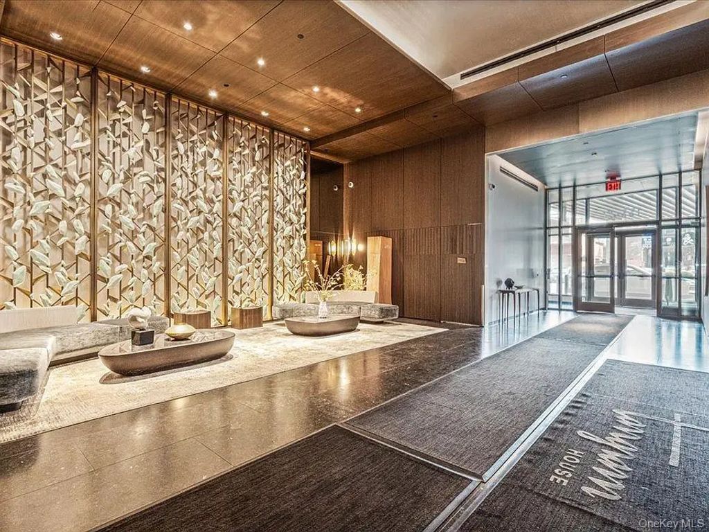 133-27 39th Avenue # 10a, Flushing