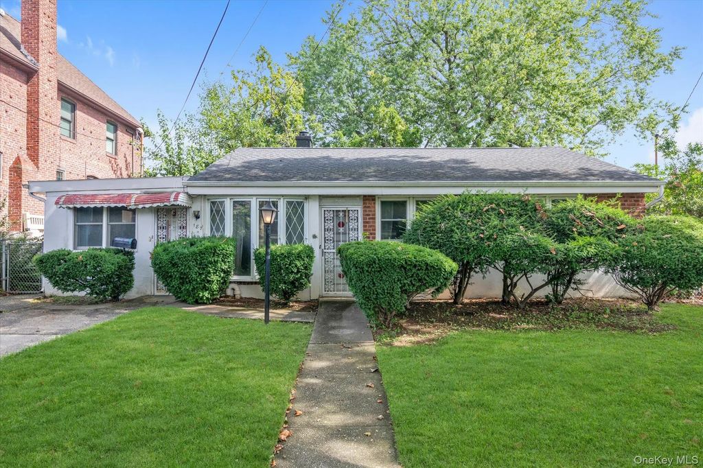 187 Westminster Road, Lynbrook