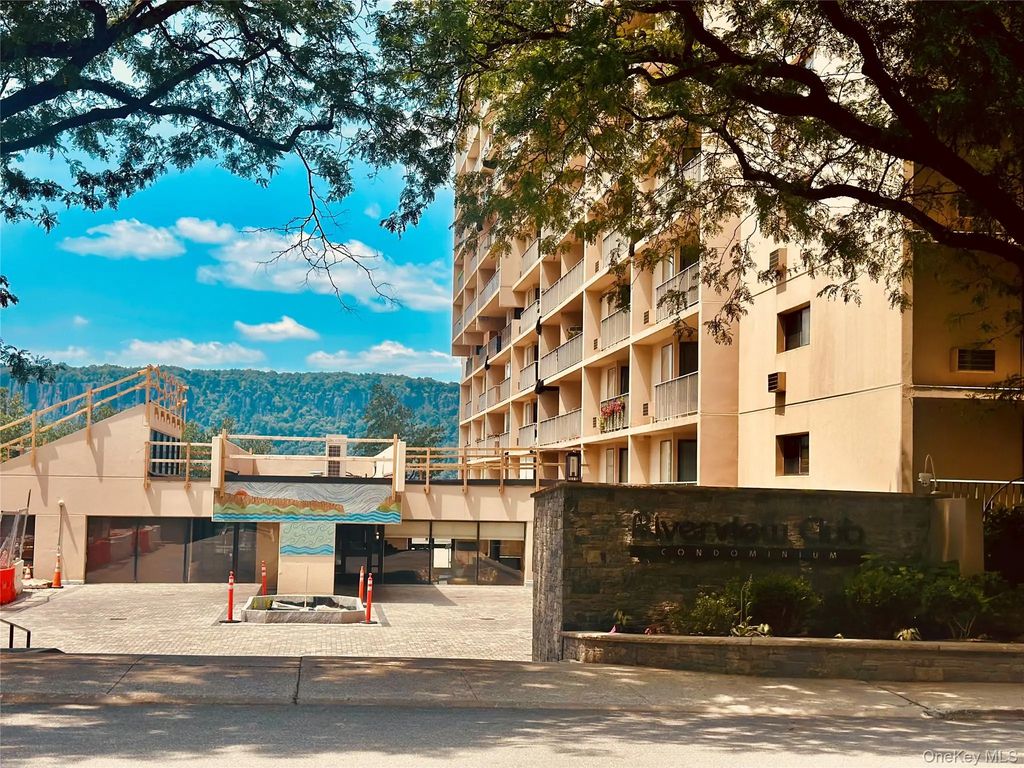 1155 Warburton Avenue # 2 P-r, Yonkers