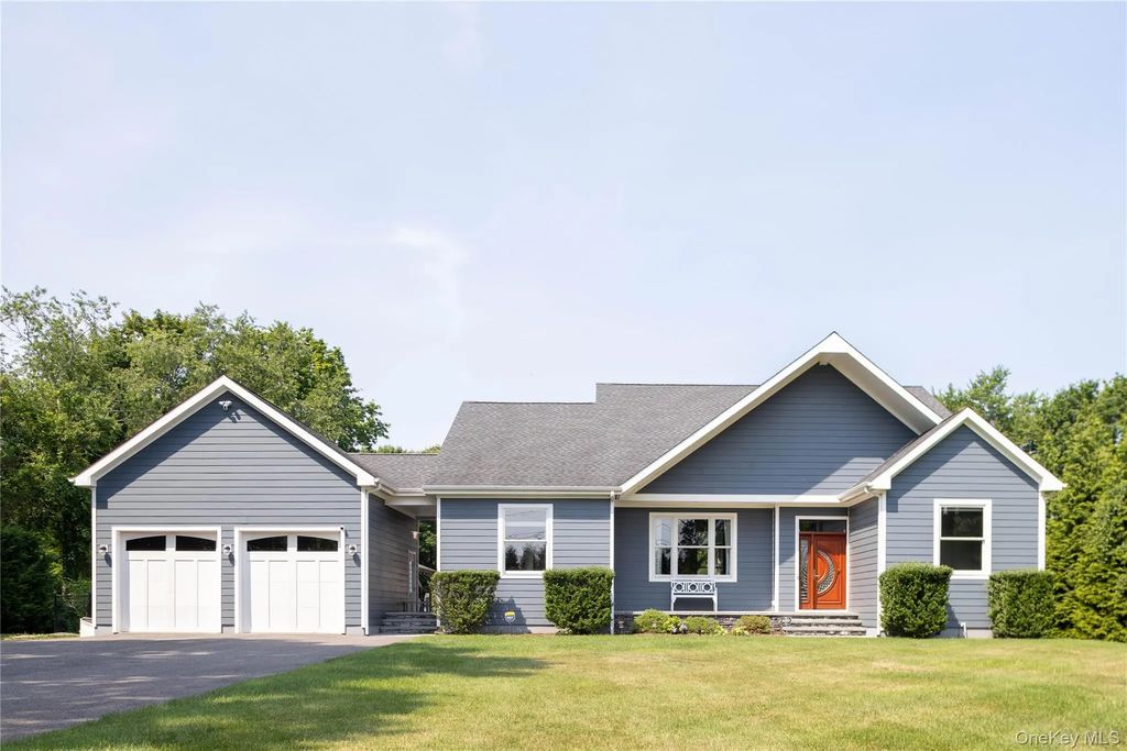 1430 Marratooka Road, Mattituck