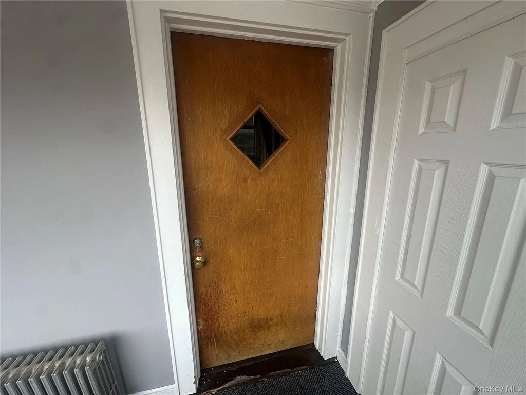 11 Post Avenue # 2, Westbury