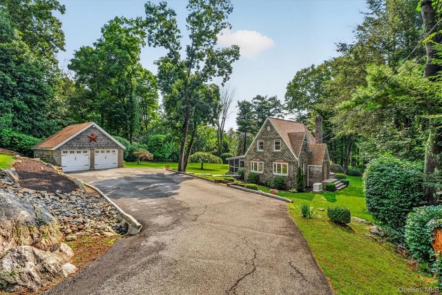 811 Farmers Mills Road, Carmel