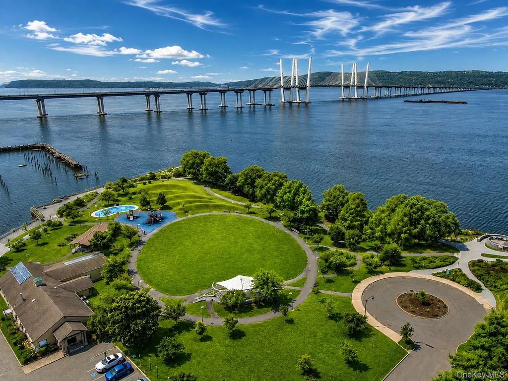 143 W Main Street, Tarrytown