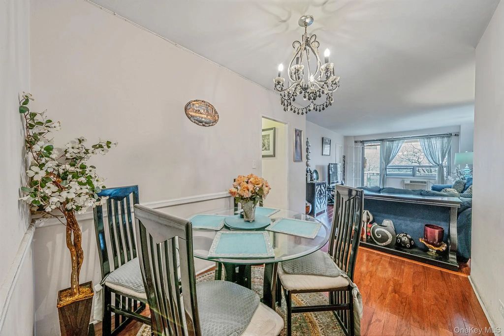 61-25 97th Street # 2b, Rego Park