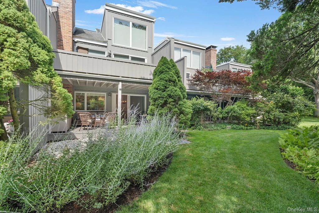 514 Pantigo Road # 5, East Hampton