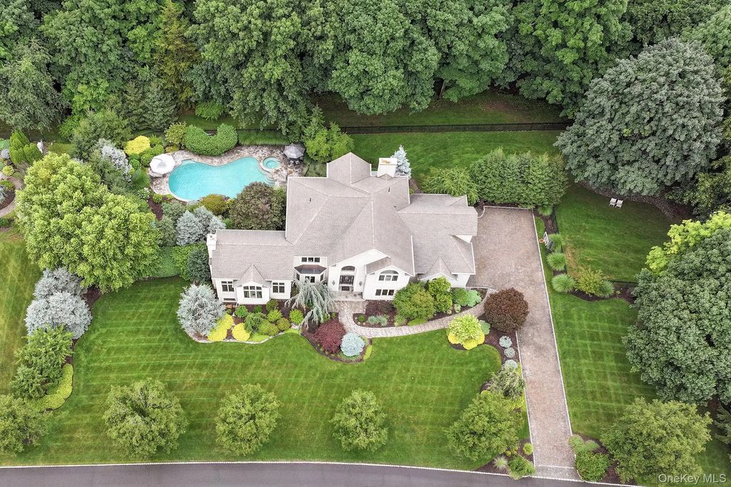 8 Lety Lane, Suffern