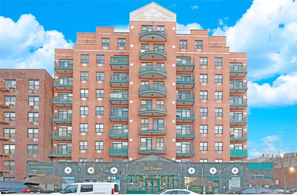 14218 S 38th Avenue # 7d, Flushing