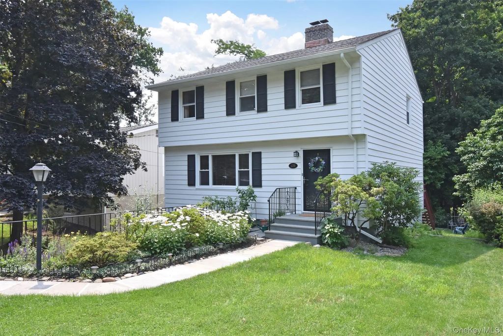 129 Hilldale Road, Dobbs Ferry