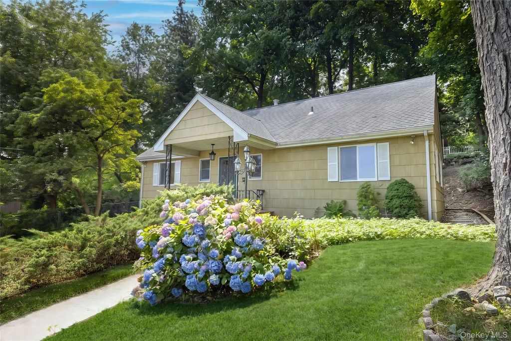 64 Bradley Street, Dobbs Ferry