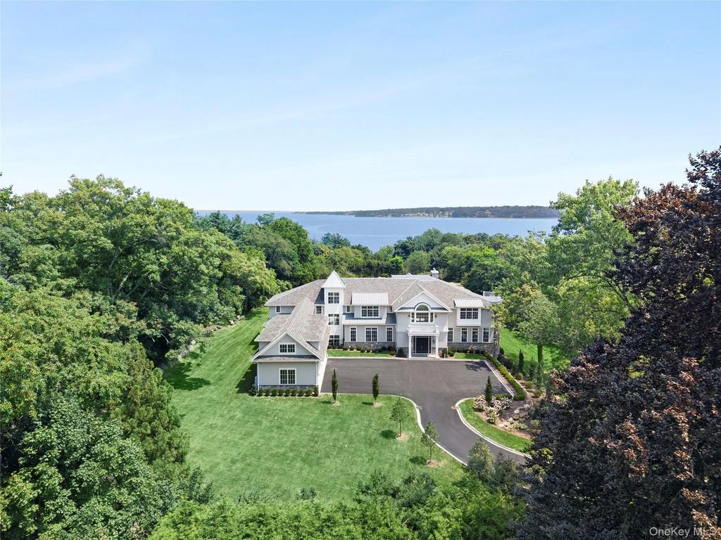 4 Shepherds Lane, Sands Point