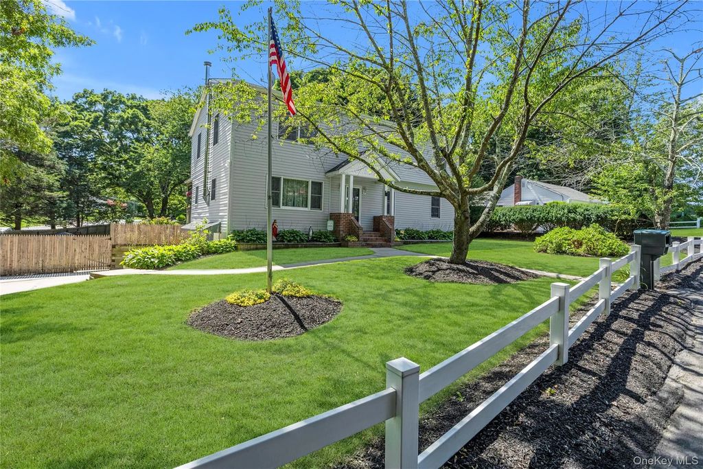 6 Giant Oak Road, Ridge