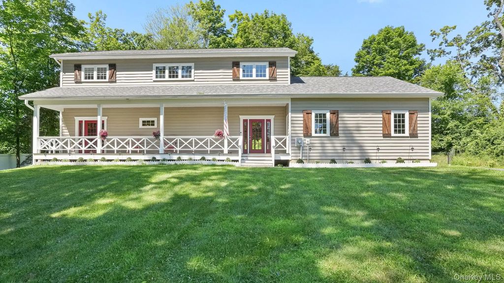 4 Cameli Drive, Wappingers Falls