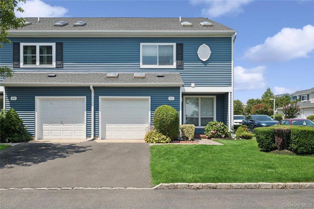 100 Baker Court # 90, Island Park