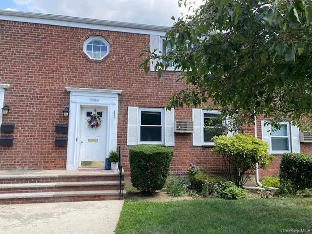 71-39 260th Street # A-1, Glen Oaks