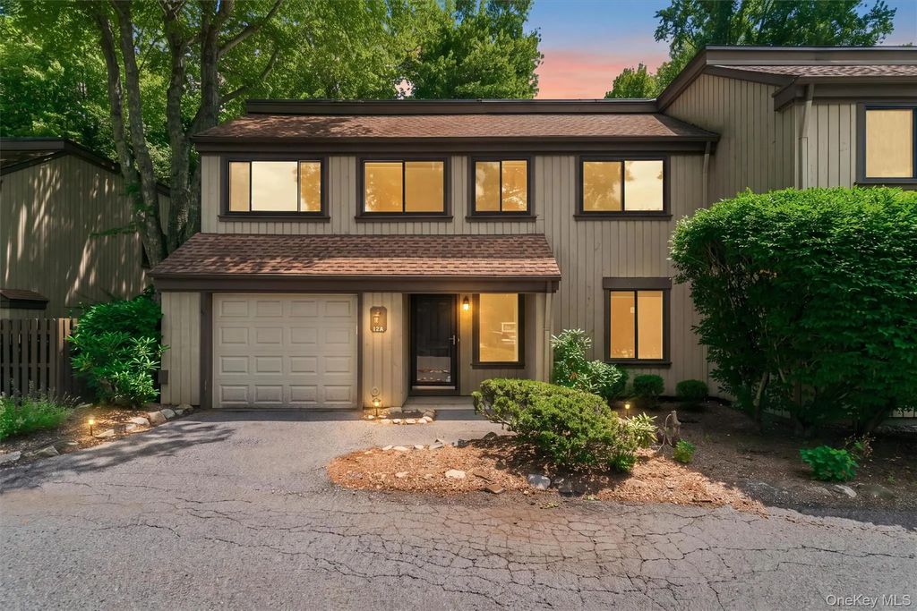 12 Heritage Hills # A, Somers