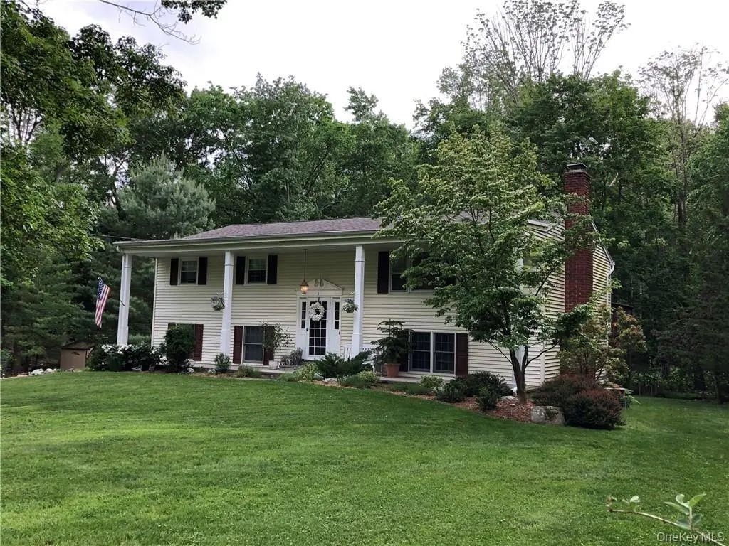 1 Frontier Lane, Monsey