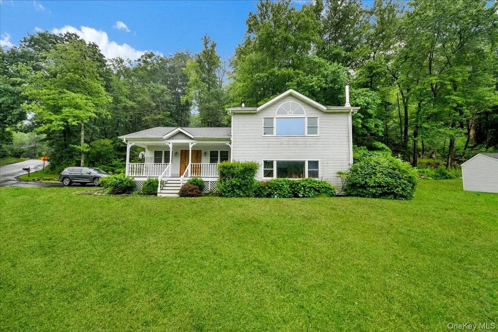 41 Miller Hill Road, Hopewell Junction