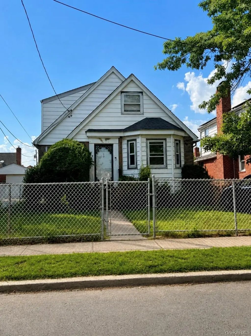 49 Everett Street, Valley Stream