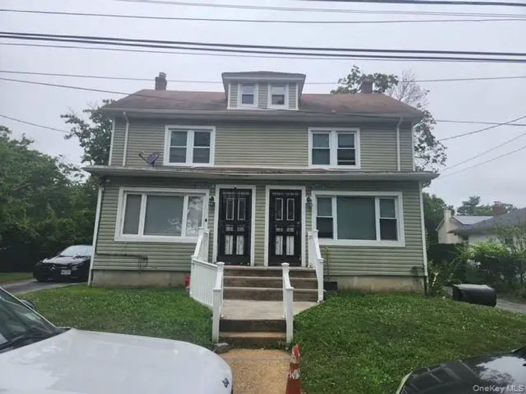 1068 Arthur Street, Uniondale