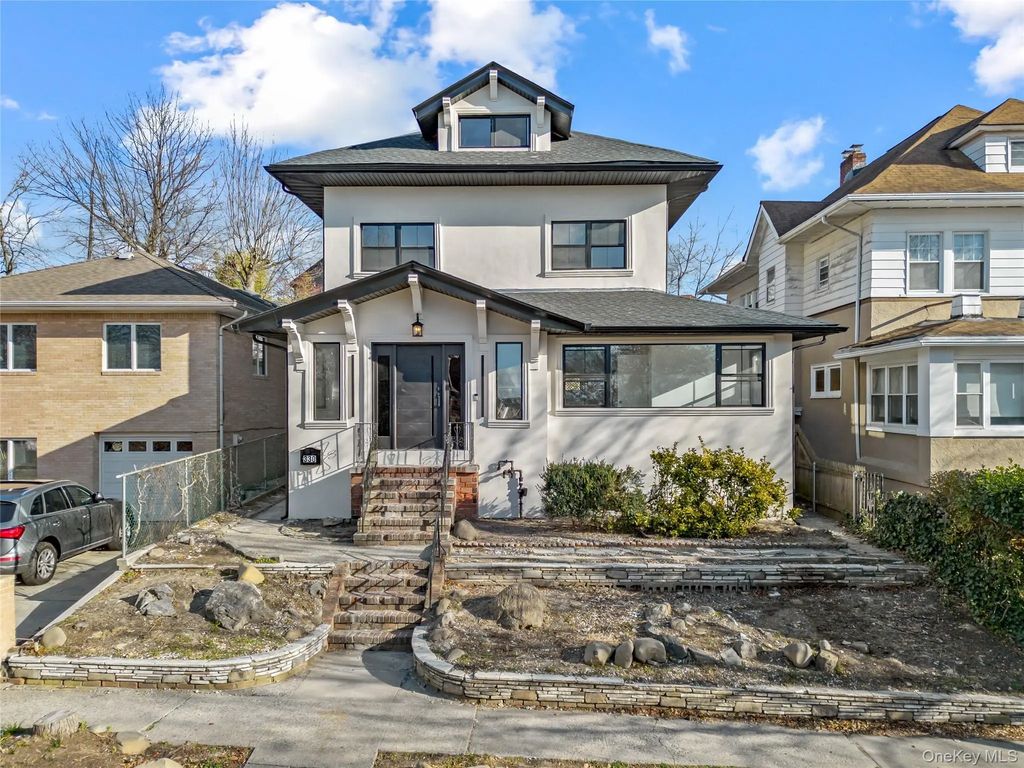 3307 153rd Street, Flushing