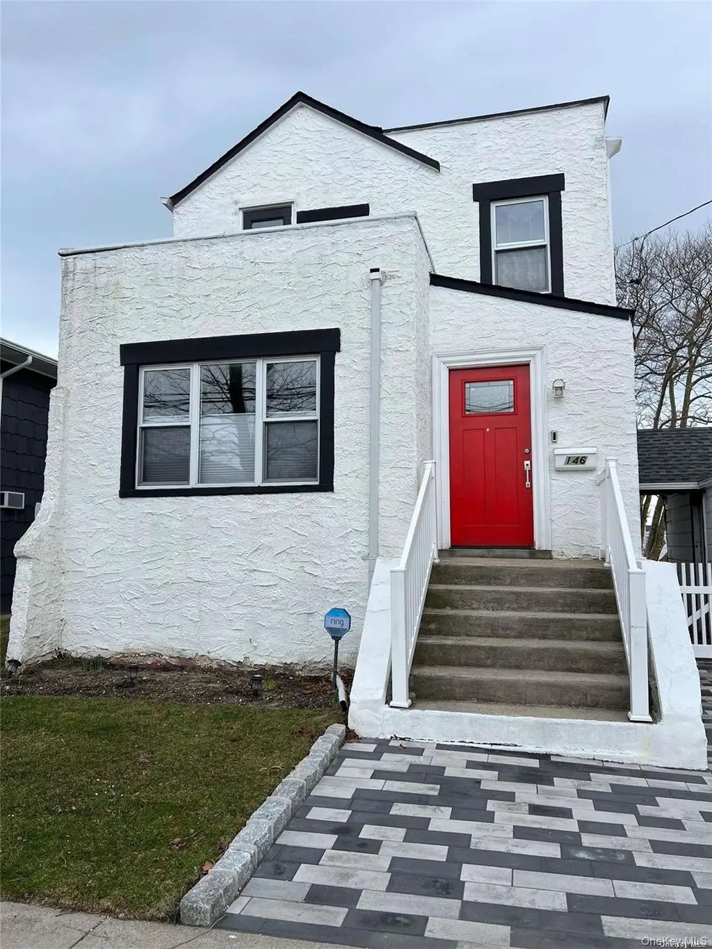 146 Kingston Boulevard, Island Park