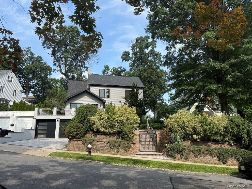 49-32 Annadale Lane, Little Neck