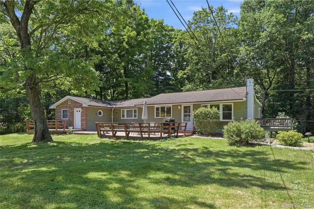 23 Leggett Road, Chatham