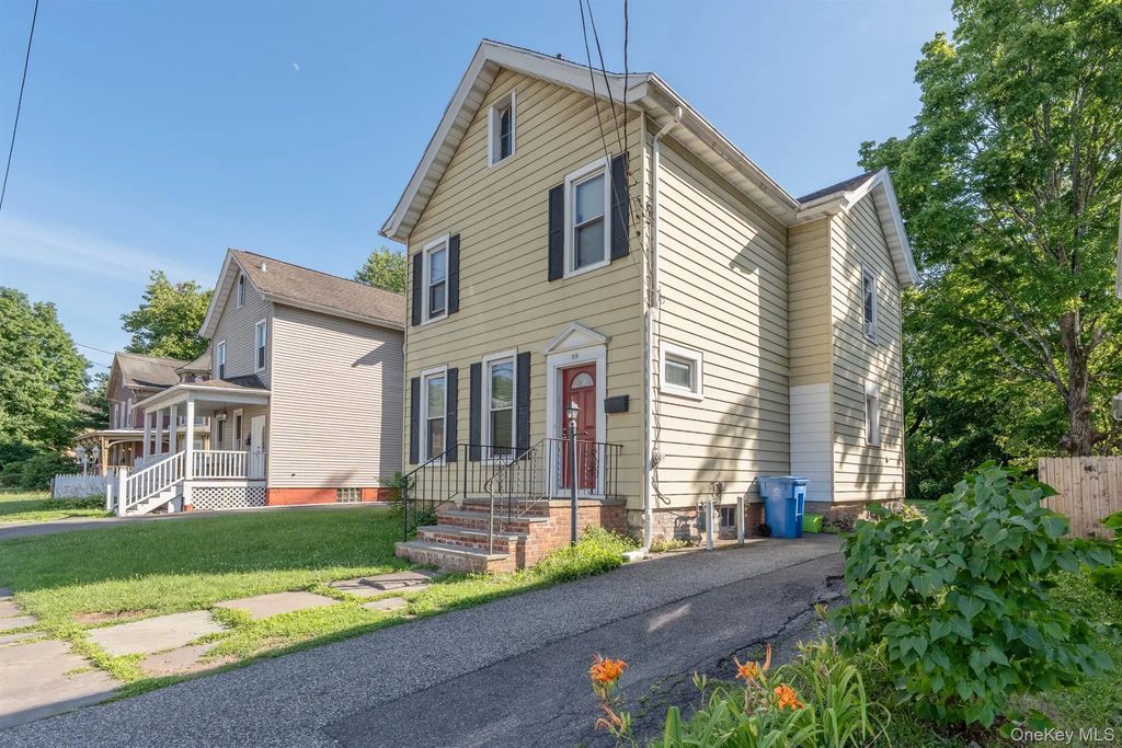 315 Washington Avenue, Kingston