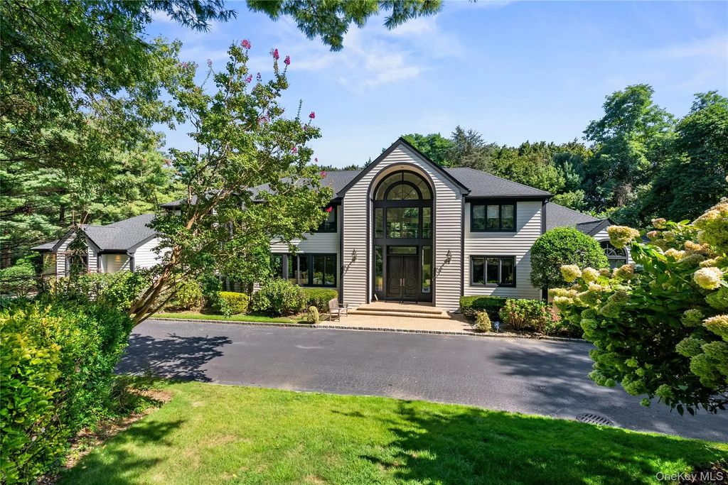 3 Rock Hill Lane, Brookville
