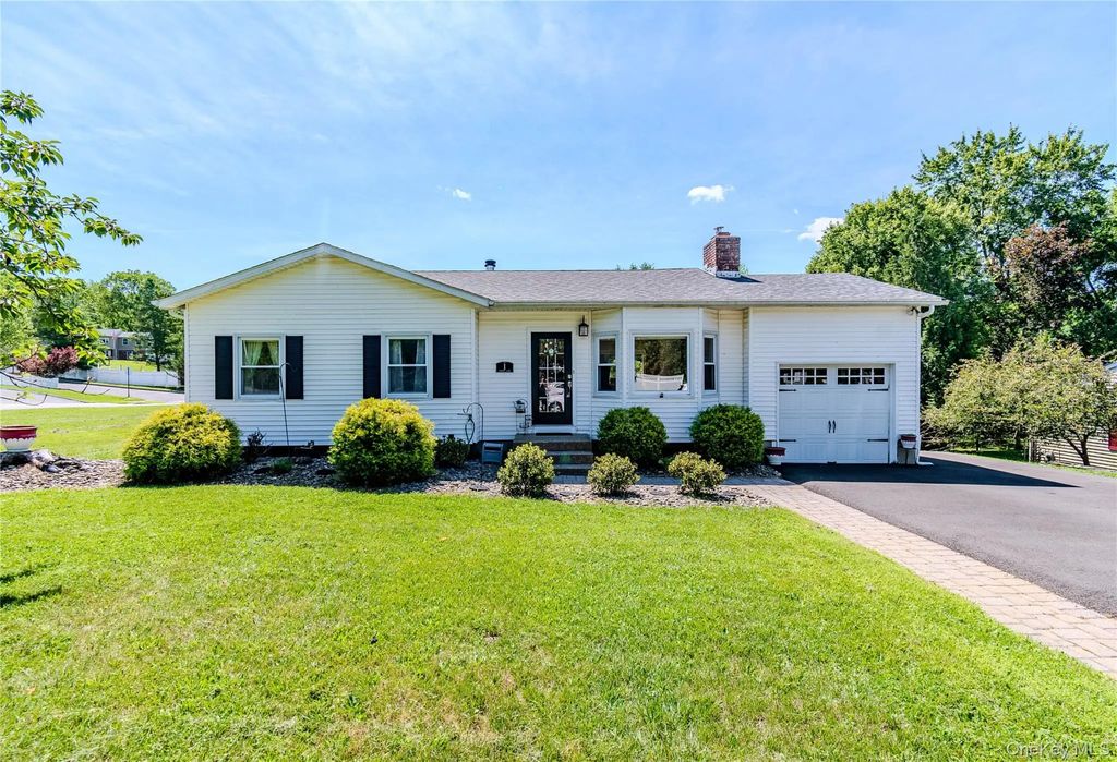1 Patriot Lane, Washingtonville