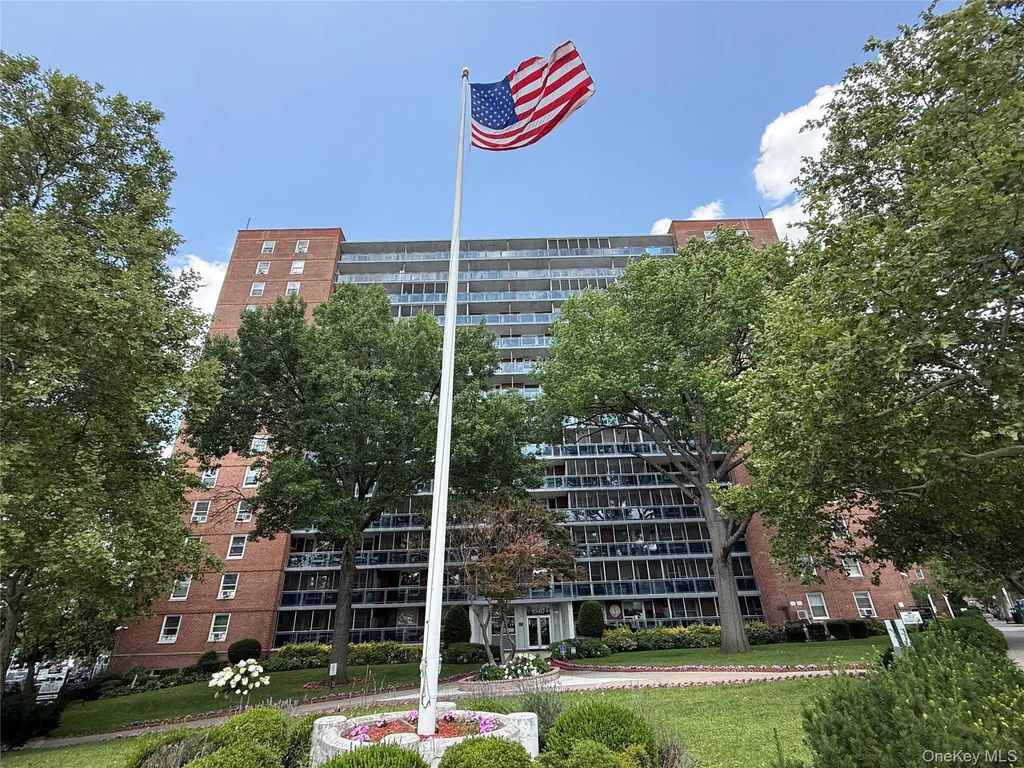 97-07 63 Road # 1g, Rego Park