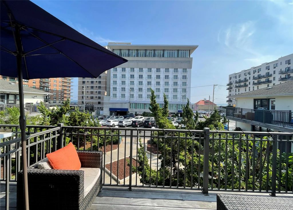 65 W Broadway # 7b, Long Beach