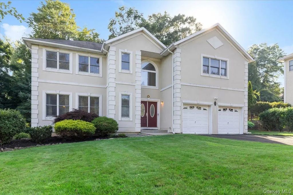 5 Dennis Mchugh Court, Tappan