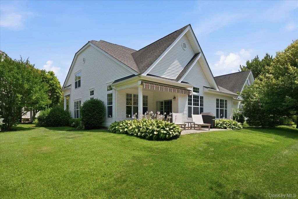 78 Ballad Court, Eastport