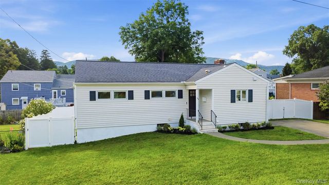 Photo of Listing #1028994