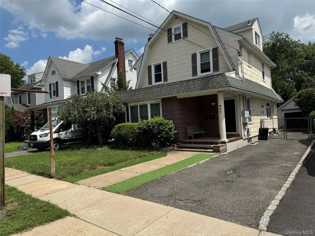 267 Plainfield Avenue # 2f, Floral Park