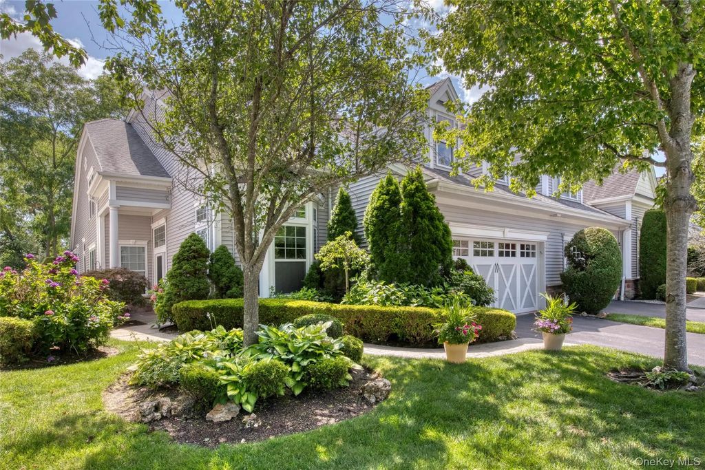 63 Encore Boulevard, Eastport