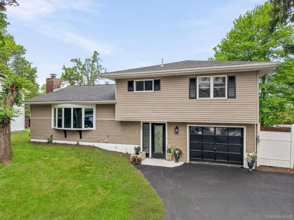 21 Manhattan Avenue # 19, Middletown
