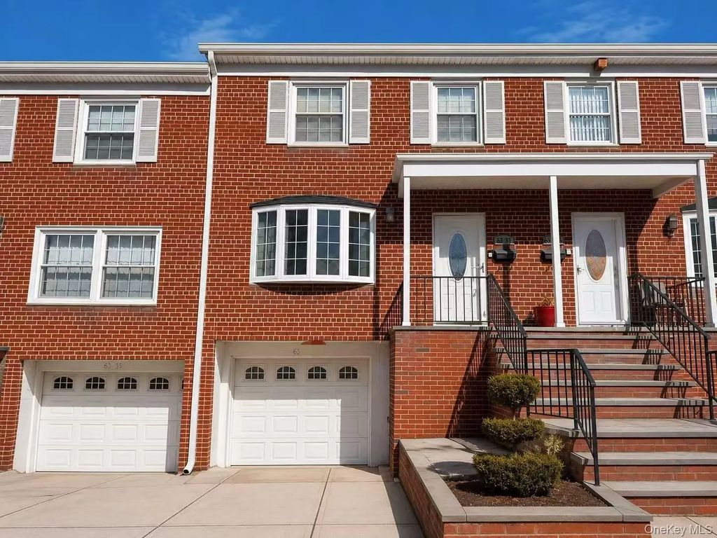6337 Douglaston Parkway, Little Neck