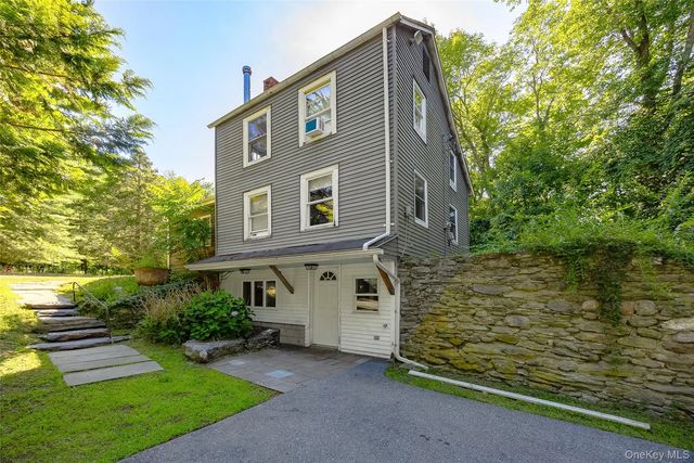 1486 Route 55, Lagrangeville