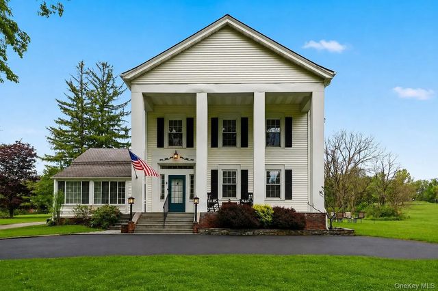 6 Country Club Road, Hopewell Junction