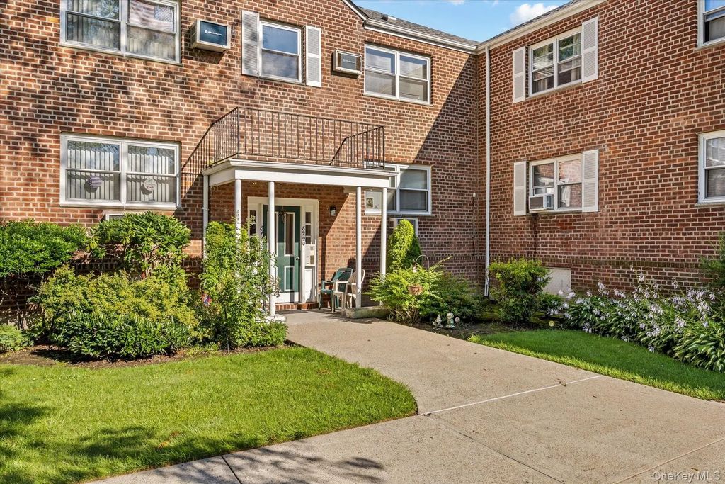 89-20 155th Avenue # 20, Howard Beach