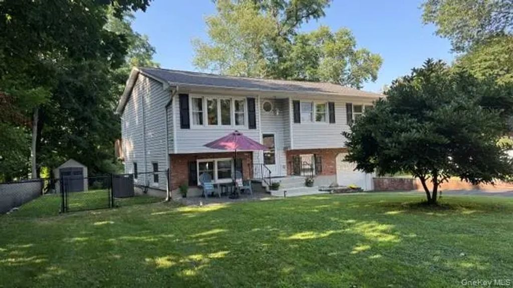 20 Avenue C, Tappan